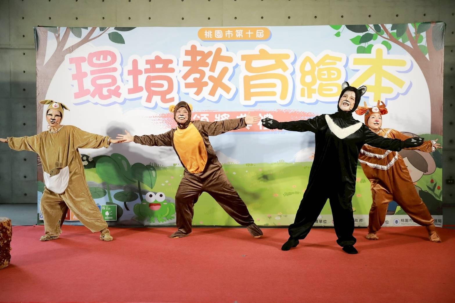 舞台劇《阿嬤辦桌》溫暖登場！親子共賞惜食故事　讓環保走進日常生活 (2).jpg